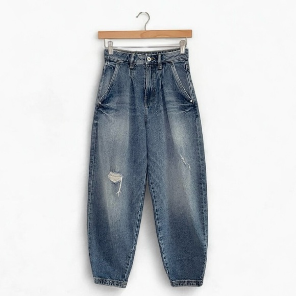 Zara High Rise Pleated Slouchy Barrel Balloon Leg Jeans Distressed Denim 00 - Picture 1 of 16